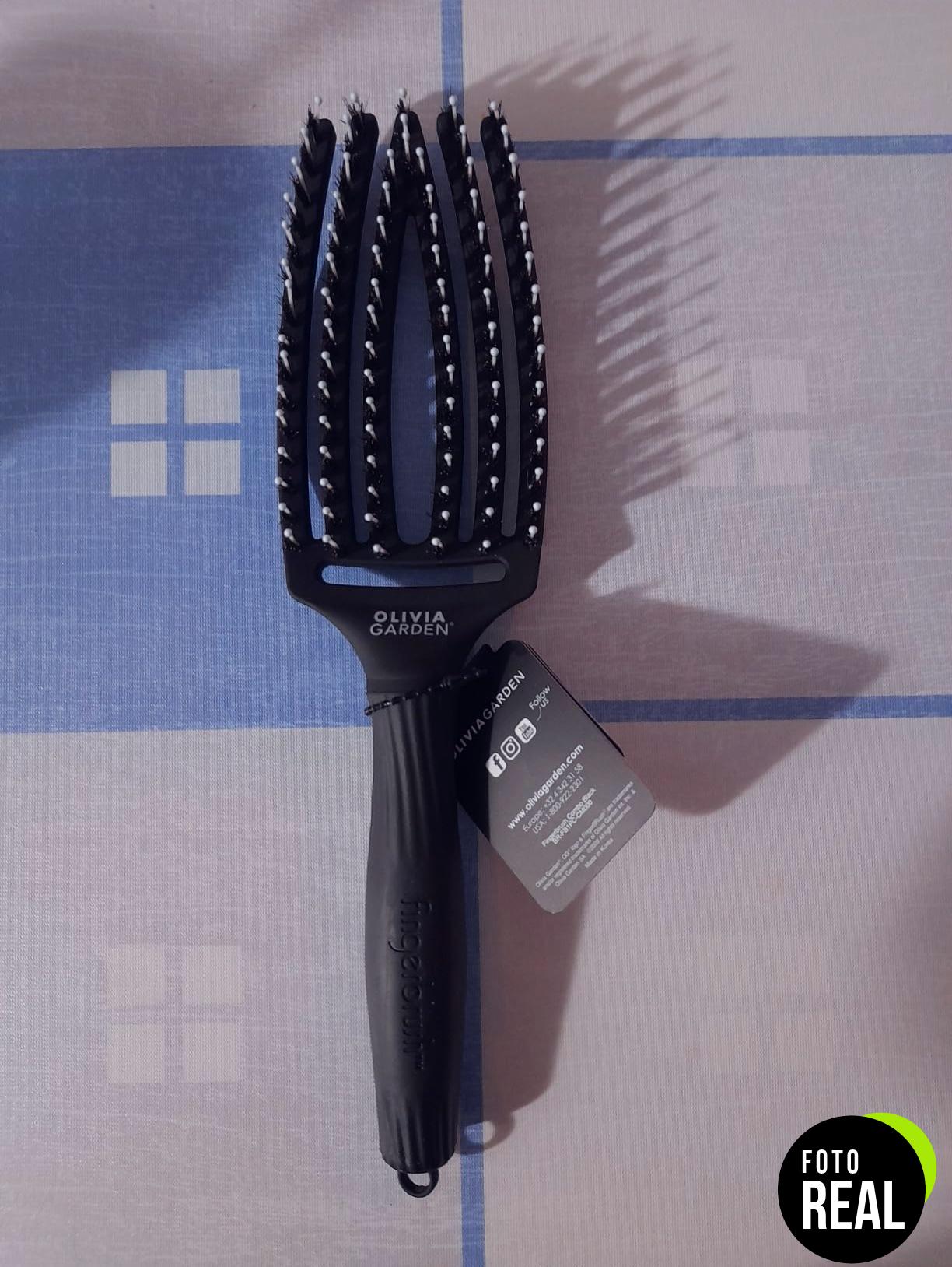 olivia-garden-fingerbrush-detangler-black-medium-foto-3