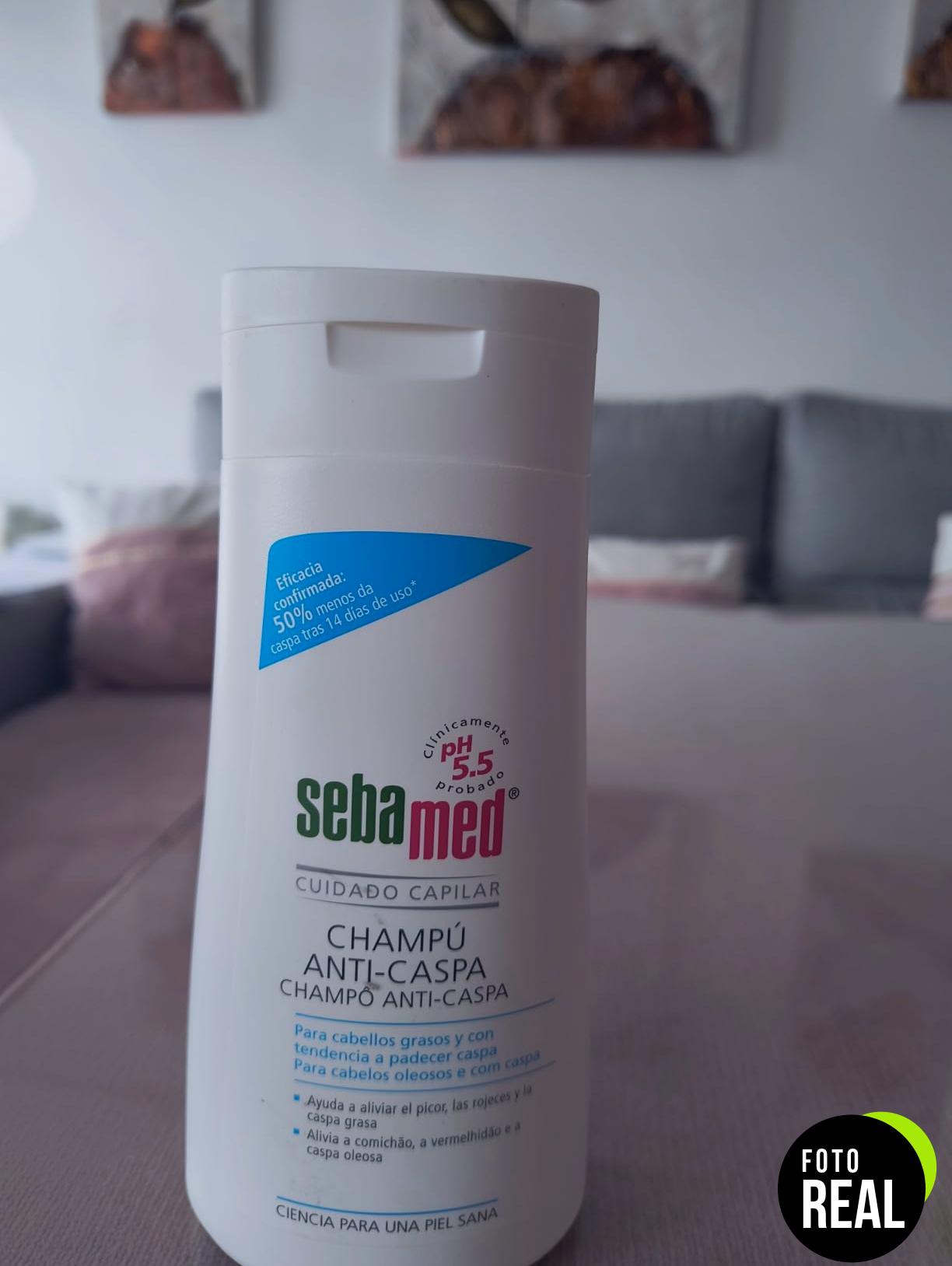 sebamed-champu-anticaspa-suave-400ml-foto-2